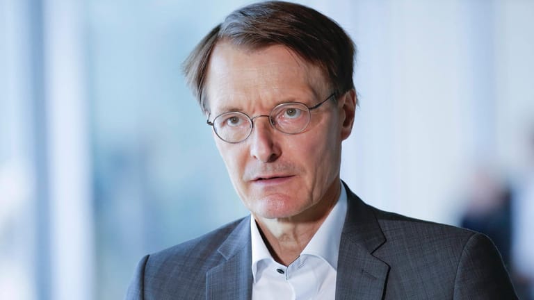 Karl Lauterbach: Der SPD-Gesundheitsexperte empfiehlt Lüftungsanlagen und eine verpflichtende Party-Obergrenze.