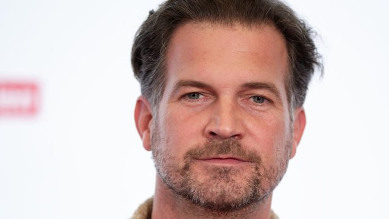 Simon Böer wird neuer Hauptdarsteller des RTL-Formats "Der Lehrer".