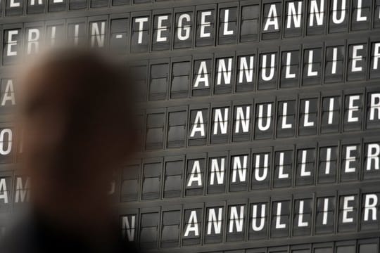 Flughäfen Streiks Flughäfen Streiks