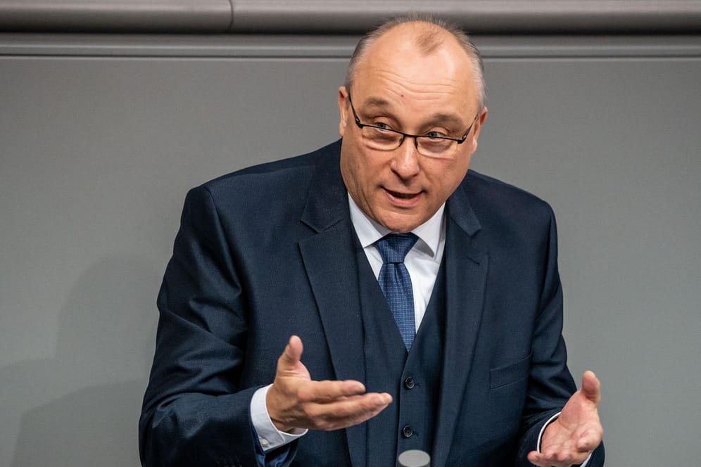 Jens Maier, AfD-Bundestagsabgeordneter: Er ist vom Verfassungsschutz als Rechtsextremist eingestuft worden.