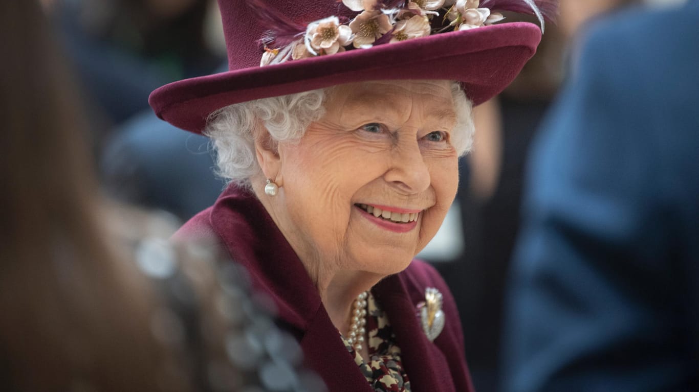 Queen Elizabeth II.: In ihren Ehering ist etwas eingraviert – nur drei Menschen wissen, was.
