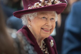 Queen Elizabeth II.: In ihren Ehering ist etwas eingraviert – nur drei Menschen wissen, was.