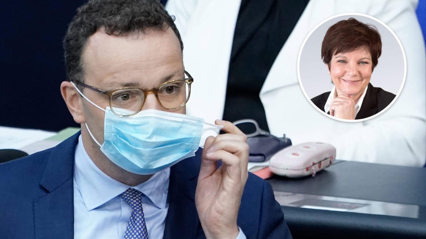 Jens Spahn mit Mund-Nasen-Maske (Symbolbild): Der Gesundheitsminister schlägt vor, den Eigenanteil der Pflegekosten auf 700 Euro zu beschränken.