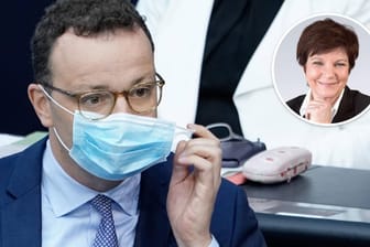Jens Spahn mit Mund-Nasen-Maske (Symbolbild): Der Gesundheitsminister schlägt vor, den Eigenanteil der Pflegekosten auf 700 Euro zu beschränken.