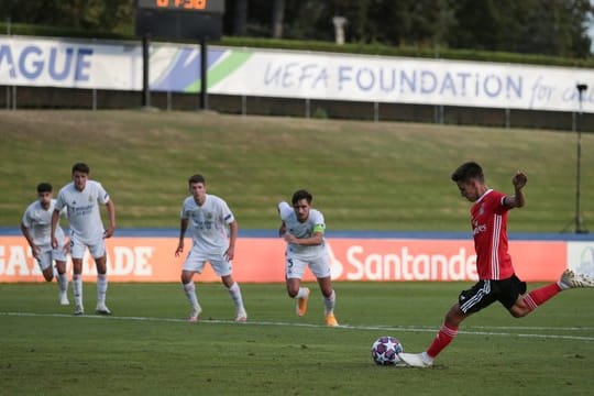 Tiago Dantas wechselt von Benfica Lissabon zum FC Bayern.