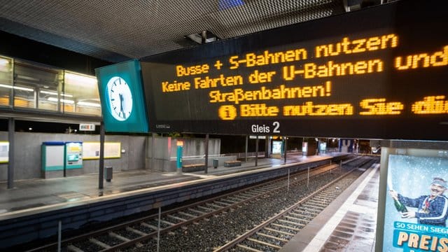 Warnstreiks im öffentlichen Dienst - Frankfurt/Main