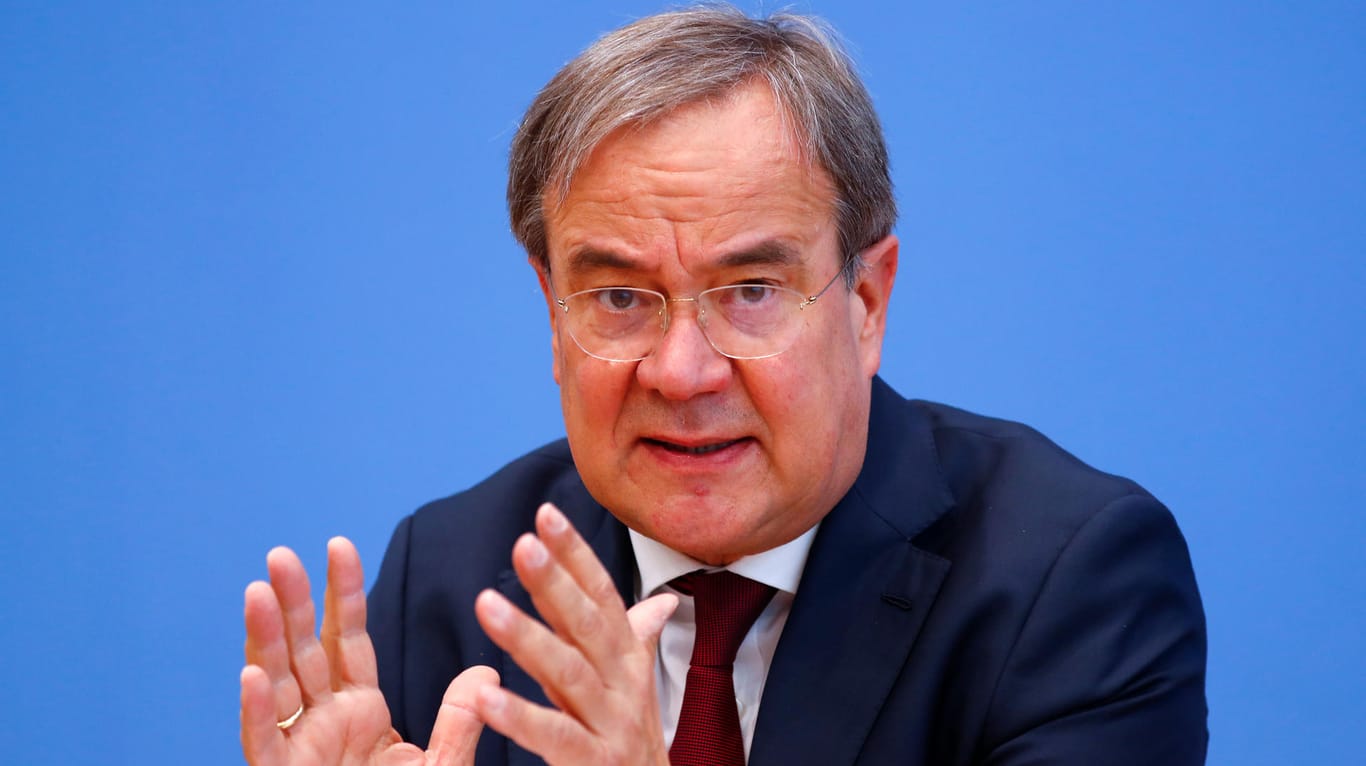 Ministerpräsident von Nordrhein-Westfalen, Armin Laschet, kritisiert die Vorschläge des Bundesarbeitsministers Hubertus Heil, Arbeitnehmern ein Recht auf Homeoffice einzuräumen.