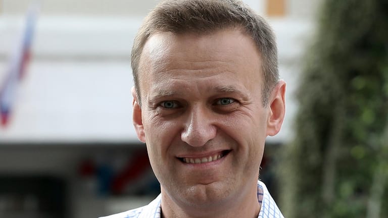 Alexej Nawalny: Der Kreml-Kritiker wurde mit einem Kampfstoff der Nowitschok-Gruppe vergiftet.