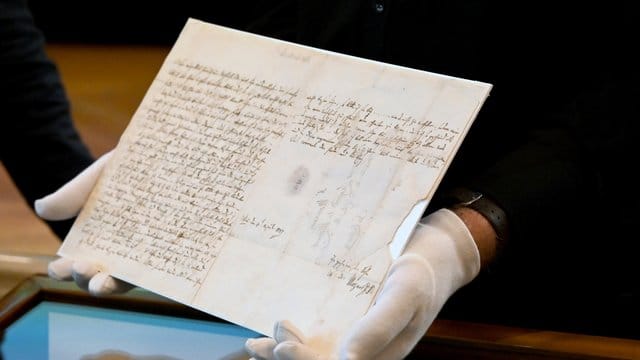 Ein Brief des Musikgenies Wolfgang Amadeus Mozart (1756-1791) an seinen schwerkranken Vater vom 4. Ein Brief des Musikgenies Wolfgang Amadeus Mozart (1756-1791) an seinen schwerkranken Vater vom 4.