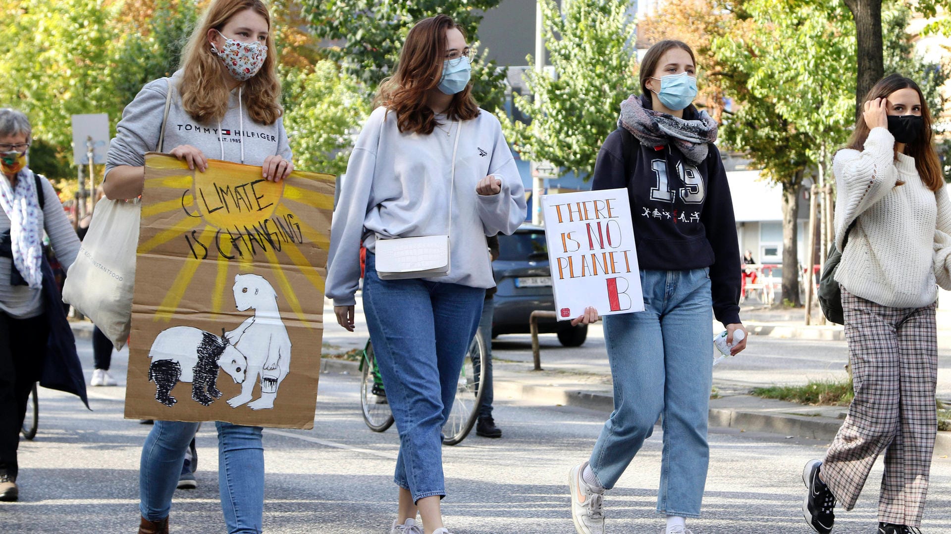 Klimaprotest in Coronazeiten: Trotz Einschränkungen demonstrieren Jugendliche weiter für den Klimaschutz.