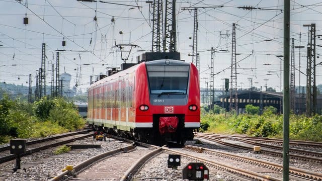 Nahverkehr in NRW Nahverkehr in NRW