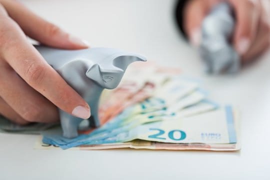 Anleger sind verpflichtet, Einnahmen aus Kapitalvermögen zu versteuern. Anleger sind verpflichtet, Einnahmen aus Kapitalvermögen zu versteuern.