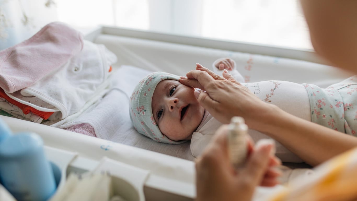 Babynamen: Jedes Jahr gibt es einige Namen, die besonders oft an Neugeborene vergeben werden.