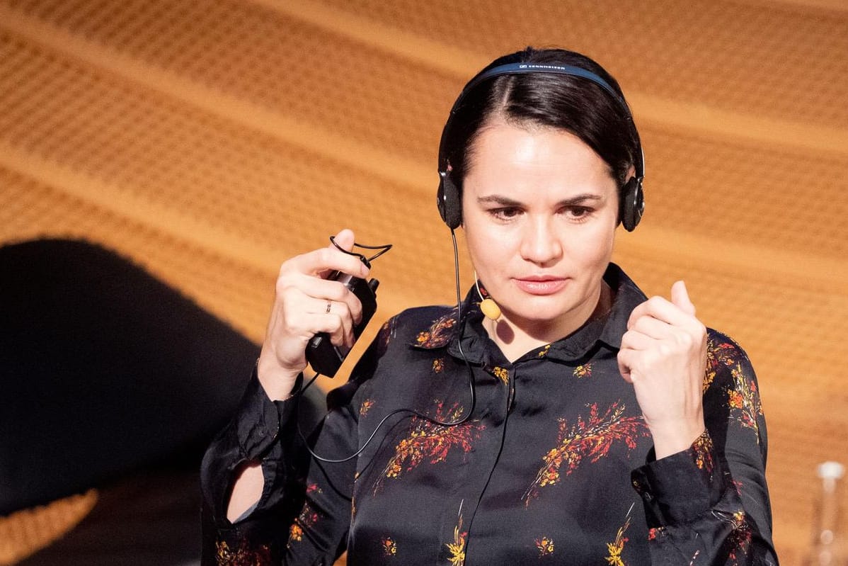 Auf der russischen Fahndungsliste: Swetlana Tichanowskaja am Montagabend bei einem Auftritt in Berlin.