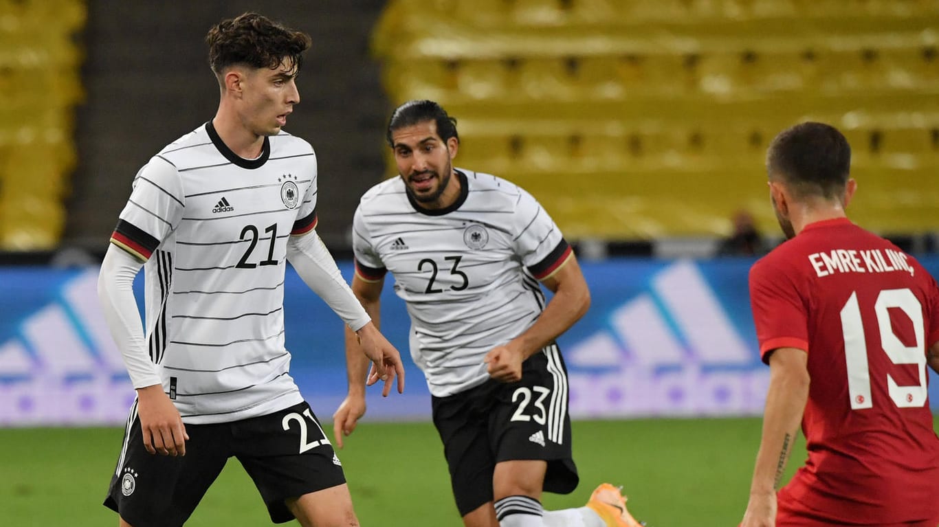 Kai Havertz (l.) mit Emre Can: Das Länderspiel gegen die Türkei war kein Quotenhit.