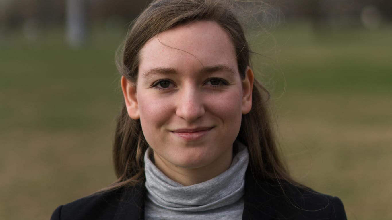 Alena Haub: Die junge Biologiestudentin hat in Mainz die Einkaufshilfe gegründet.
