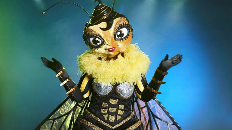 "The Masked Singer": Über 500 Stunden wurde an dem Bienenkostüm gebastelt.