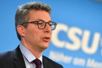 Markus Blume: "Mit den ständigen persönlichen Attacken schadet Lars Klingbeil vor allem sich selbst und der SPD."