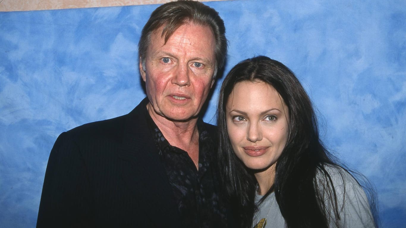 Angelina Jolie und ihr Vater Jon Voight: Im US-Wahlkampf stehen sie sich als erbittert gegenüber.