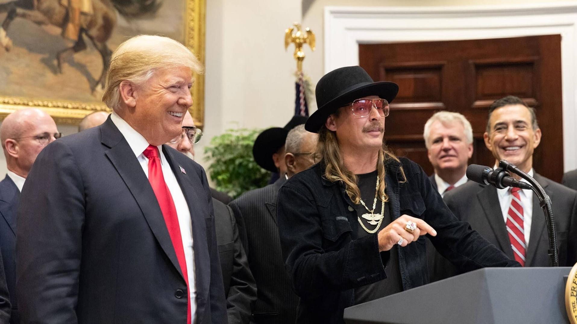 Donald Trump und Kid Rock: Der umstrittene US-Präsident hat auch viele prominente Unterstützer.