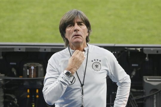 Joachim Löw hat erstmals seit elf Monaten wieder fast die volle Belegschaft dabei.