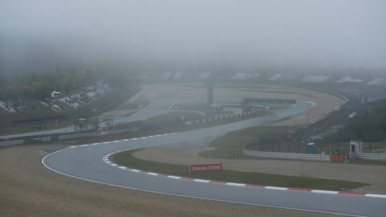 Der erste Trainingstag auf dem Nürburgring wurde wegen des starken Regens abgesagt.