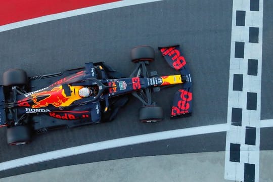 Das Team Red Bull Racing sucht einen neuen Motorenpartner.