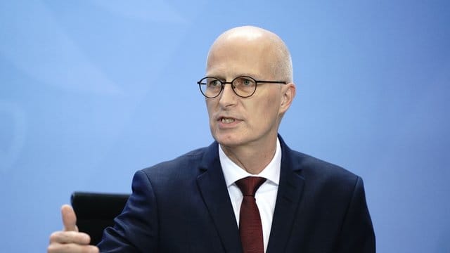 Peter Tschentscher Peter Tschentscher