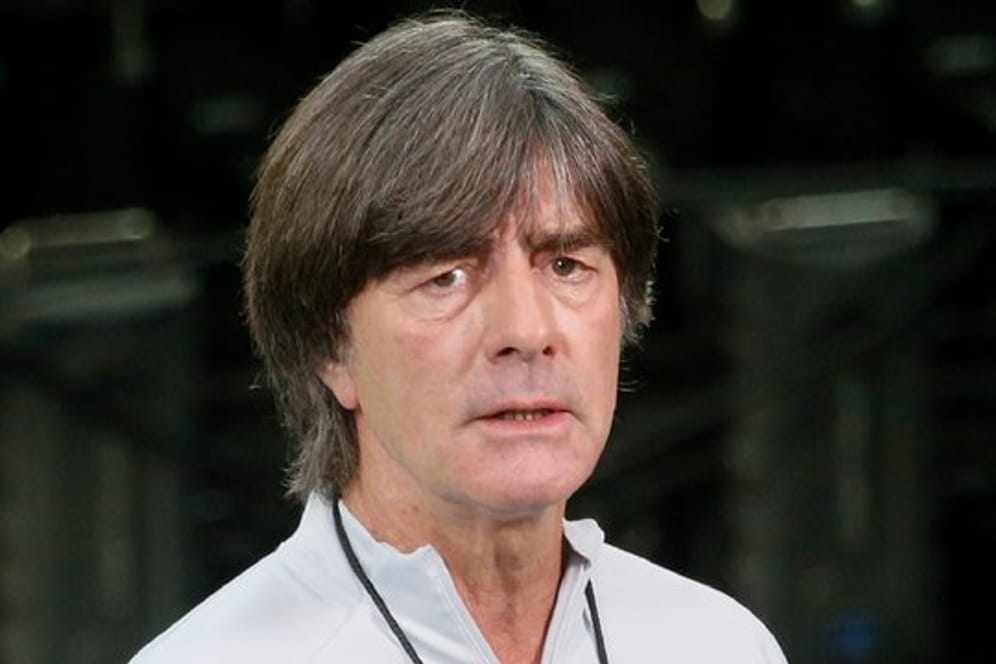 Bundestrainer Joachim steht zu seinem Kurs mit der deutschen Nationalmannschaft.