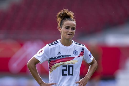 Kritisiert, dass der Frauenfußball beim DFB oft zu kurz kommt: Nationalspielerin Lina Magull.
