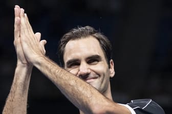 Roger Federer hat Rafael Nadal zum French-Open-Sieg gratuliert.