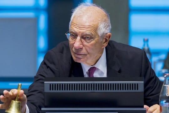 Der EU-Außenbeauftragte Josep Borrell zu Beginn des Treffens der EU-Außenminister in Luxemburg.