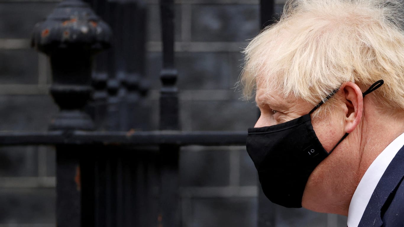 Premierminister Boris Johnson: Am Abend will er neue Maßnahmen gegen das Coronavirus verkünden.