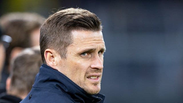Verlängert seinen Vertrag als Leiter der Lizenzspielerabteilung beim BVB: Sebastian Kehl. Verlängert seinen Vertrag als Leiter der Lizenzspielerabteilung beim BVB: Sebastian Kehl.