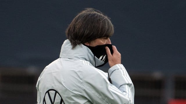 Konnte mit allen 23 Spielern das Abschlusstraining bestreiten: Bundestrainer Joachim Löw. Konnte mit allen 23 Spielern das Abschlusstraining bestreiten: Bundestrainer Joachim Löw.