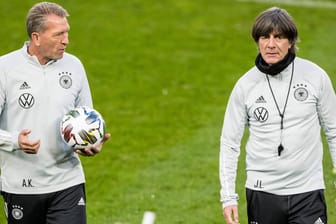 Partie am Mittwoch: Joachim Löw (r.) und sein Torwarttrainer Andreas Köpke hoffen gegen die Schweiz auf den zweiten DFB-Sieg in Folgen.