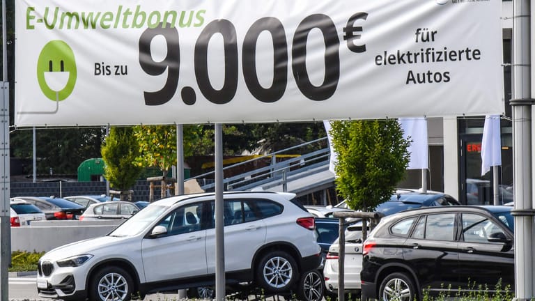 Bis zu 9.000 Euro Umweltbonus: Die Förderung hat der Nachfrage nach dem E-Auto großen Schwung verliehen.