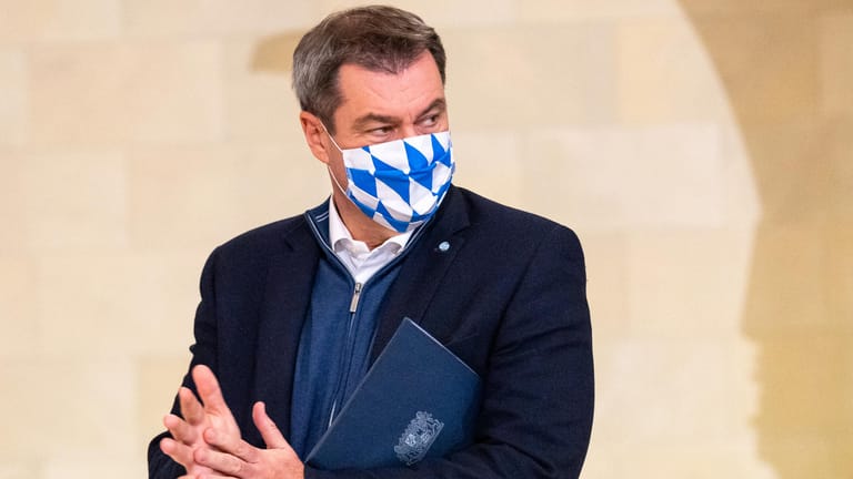 Der bayerische Ministerpräsident Markus Söder: Er fordert eine erweiterte Maskenpflicht und höhere Bußgelder.