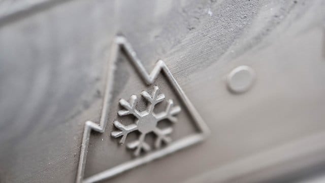 Alle Winterreifen, die seit dem 1. Alle Winterreifen, die seit dem 1.