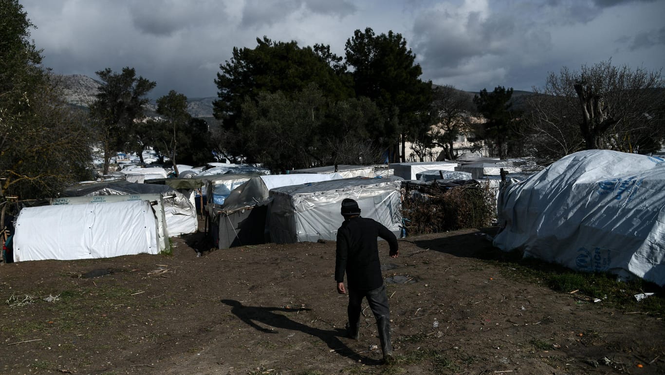 Das Flüchtlingslager Vial auf der griechischen Insel Chios: Hier haben sich mindestens 30 Menschen mit dem Coronavirus infiziert.