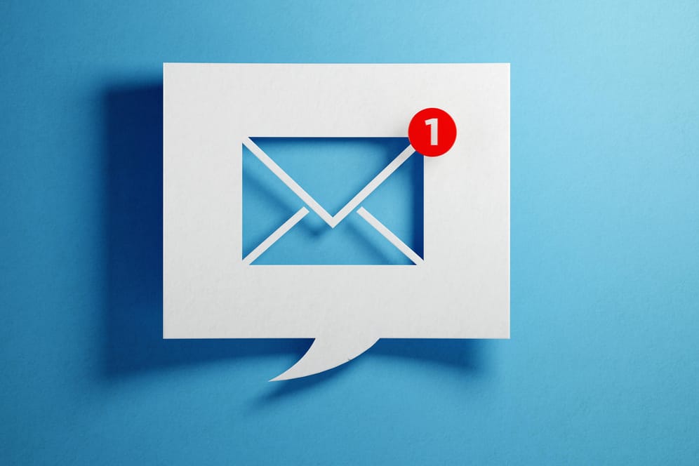 E-Mail-Symbol in Sprechblase: Treten Sie mit der t-online-Redaktion in Kontakt.