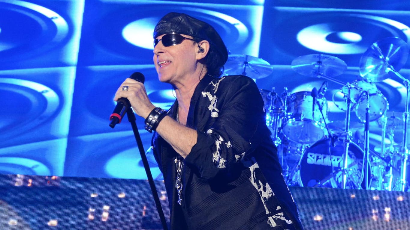 Klaus Meine: Er ist seit 1969 Mitglied der Scorpions.