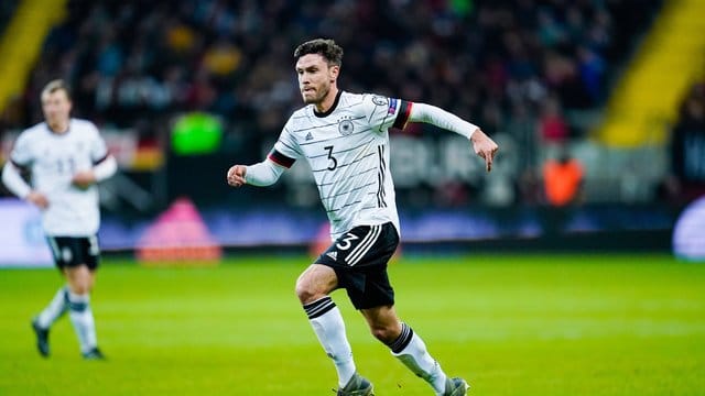 Tritt nach einem Bericht des "Kicker" als Nationalspieler zurück: Jonas Hector. Tritt nach einem Bericht des "Kicker" als Nationalspieler zurück: Jonas Hector.