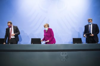 Angela Merkel, Michael Müller und Markus Söder: Beratungen in Berlin