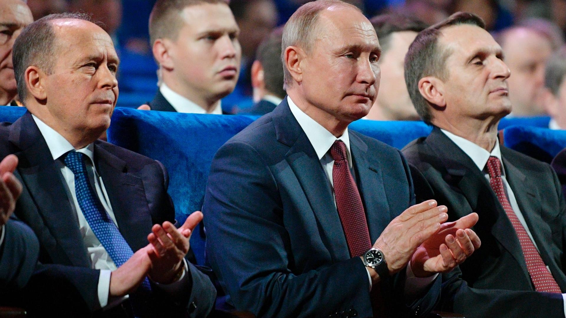 Alexander Bortnikow (l.), Leiter des russischen Inlandsgeheimdienstes FSB, gehört zu den Betroffenen der EU-Sanktionen. Alexander Bortnikow (l.), Leiter des russischen Inlandsgeheimdienstes FSB, gehört zu den Betroffenen der EU-Sanktionen.