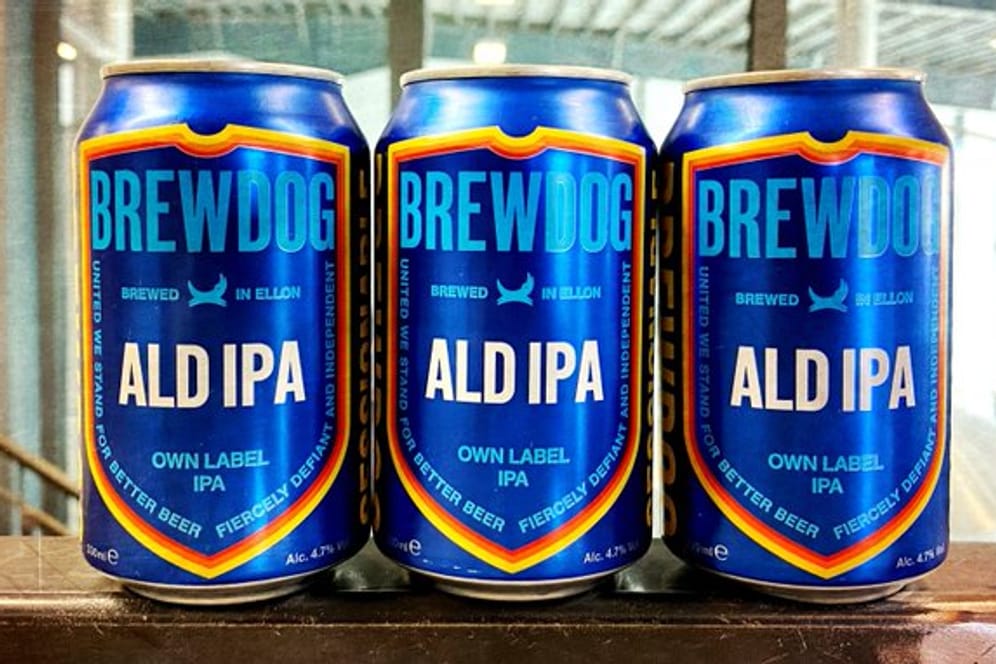 Aldi-Bier von der Edelmarke Brewdog: Die Craft-Bier-Brauerei Brewdog und Aldi spenden für jede verkaufte Kiste für den Klimaschutz.