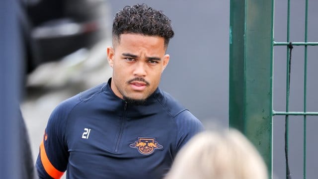 Muss in Augsburg vorerst auf der Bank Platz nehmen: RB-Neuzugang Justin Kluivert. Muss in Augsburg vorerst auf der Bank Platz nehmen: RB-Neuzugang Justin Kluivert.