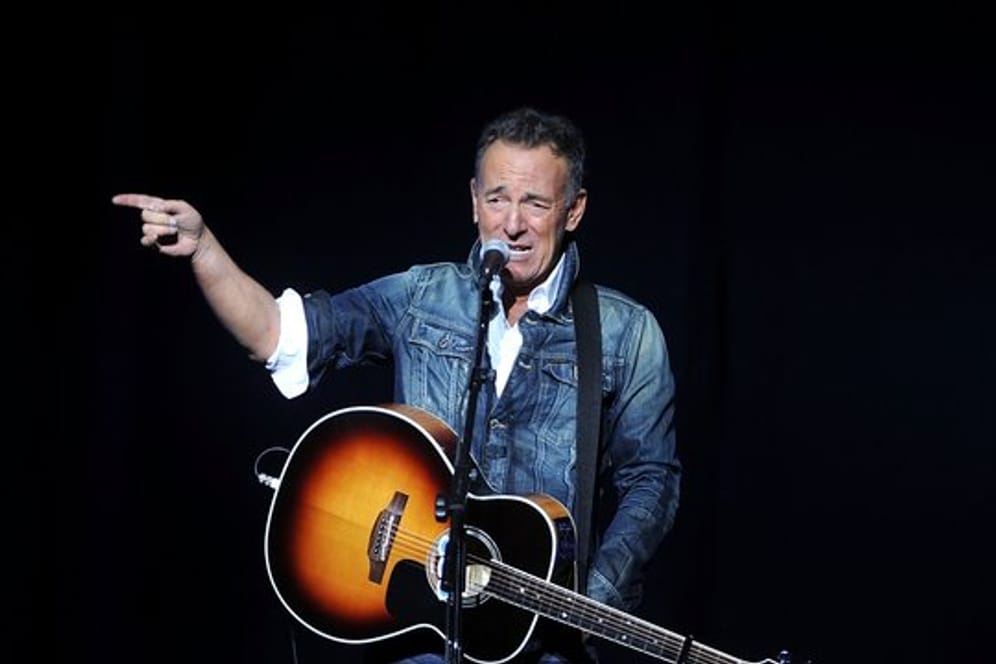 Bruce Springsteen, Rocksänger aus den USA, tritt 2018 beim "Stand Up For Heroes"- Benefizkonzert in New York auf.