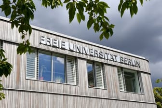 Die Freie Universität Berlin liegt im Hochschulranking der Alexander von Humboldt-Stiftung bei Forschungsaufenthalten von ausländischen Wissenschaftlern auf Platz eins.