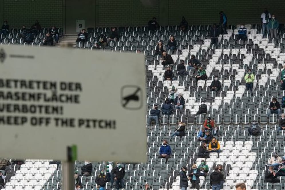 Lediglich 300 Gladbach-Fans dürfen das Spiel gegen Wolfsburg im Stadion verfolgen.
